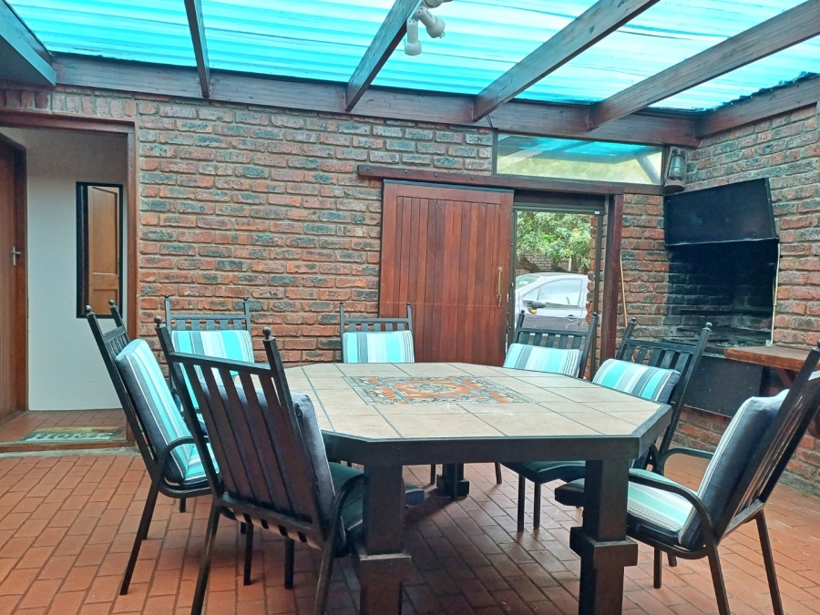 4 Bedroom Property for Sale in Reebok Western Cape